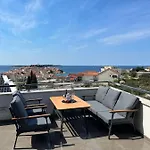 Luxury Laurus Penthouse With Awesome Sea View Apartment *