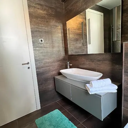 Luxury Laurus Penthouse With Awesome Sea View Primošten