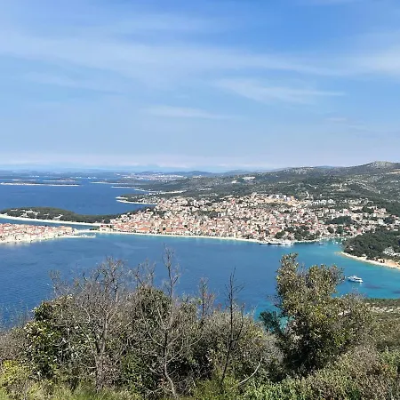 Luxury Laurus Penthouse With Awesome Sea View Apartament