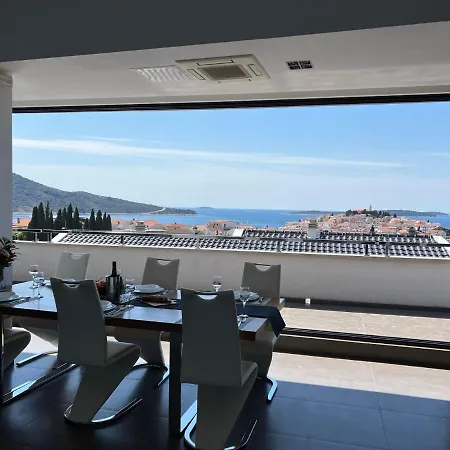 Luxury Laurus Penthouse With Awesome Sea View Apartment *