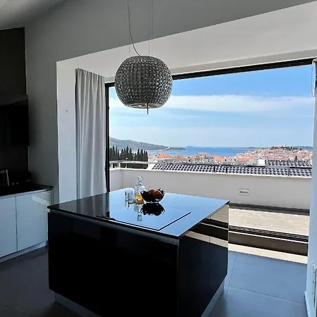 Luxury Laurus Penthouse With Awesome Sea View Appartamento