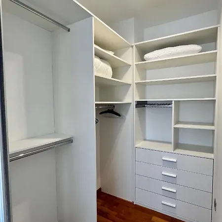 Luxury Laurus Penthouse With Awesome Sea View