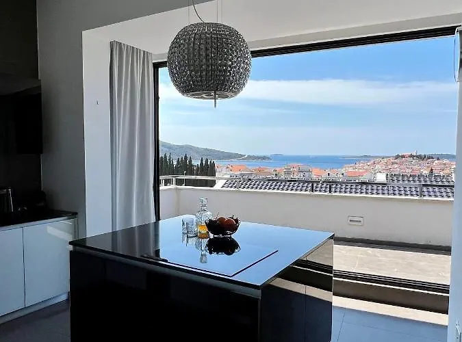 Luxury Laurus Penthouse With Awesome Sea View Apartman