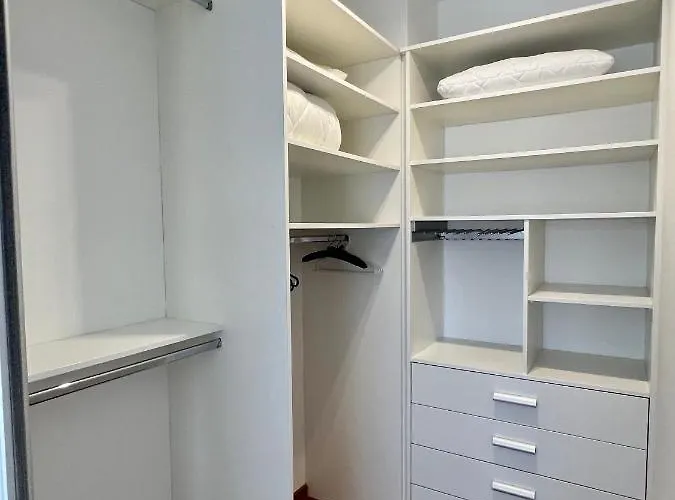 Luxury Laurus Penthouse With Awesome Sea View